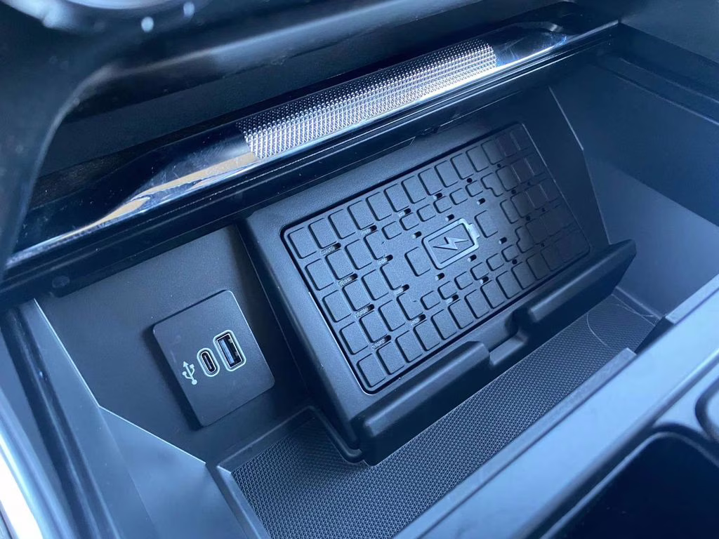 2026 Black Metallic Ford F-150 Platinum 4X4 Truck