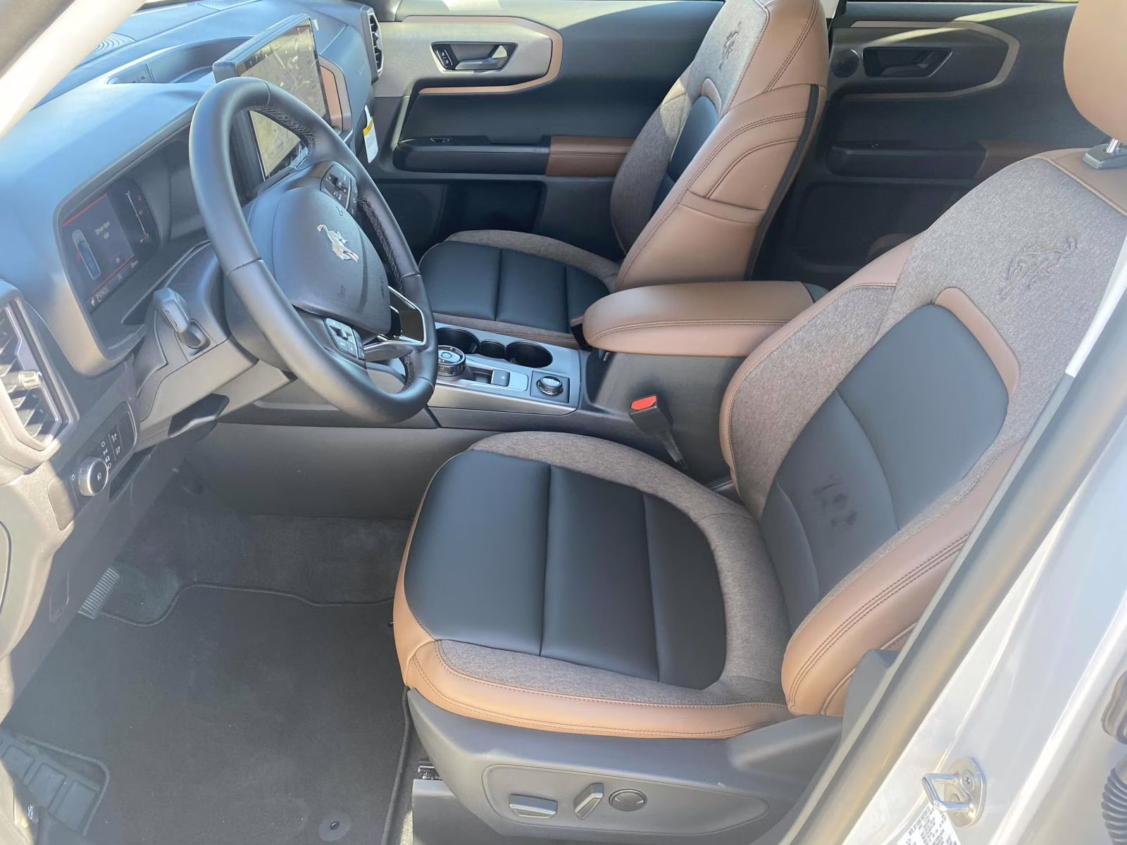 2026 Gray Metallic Ford Bronco Sport Outer Banks 4X4 SUV