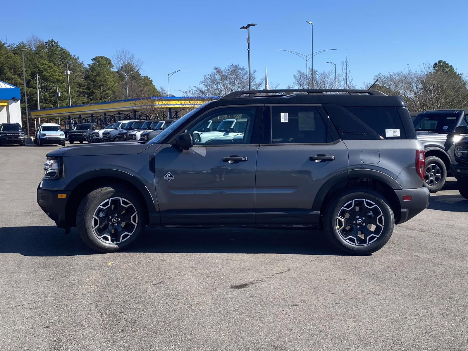 2026 Gray Metallic Ford Bronco Sport Outer Banks 4X4 SUV
