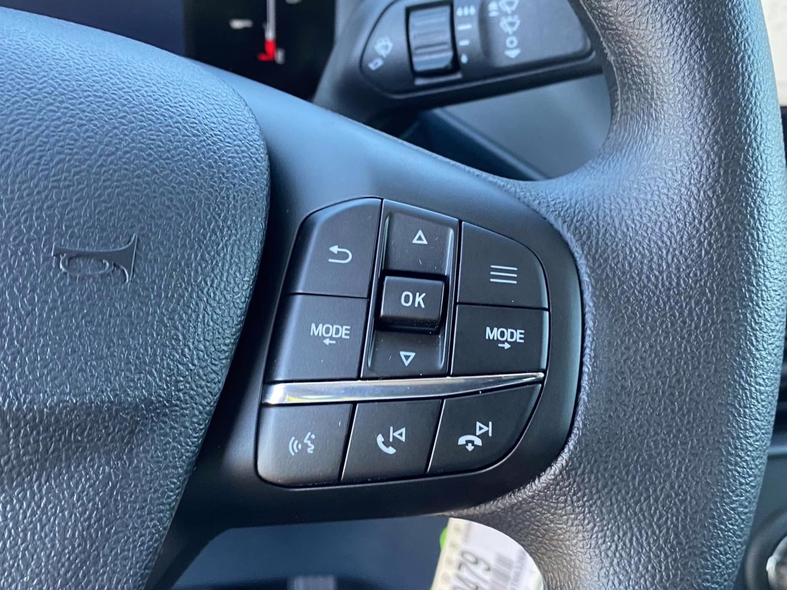 2026 Gray Metallic Ford Maverick XL FWD Truck