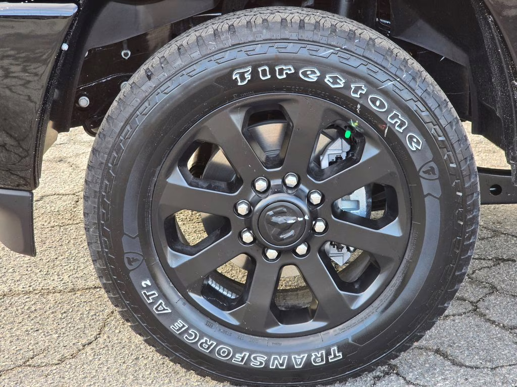 2026 Diamond Black Crystal Pearlcoat Ram 2500 Big Horn 4X4 Truck