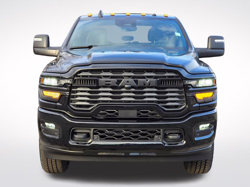 2026 Diamond Black Crystal Pearlcoat Ram 2500 Big Horn 4X4 Truck
