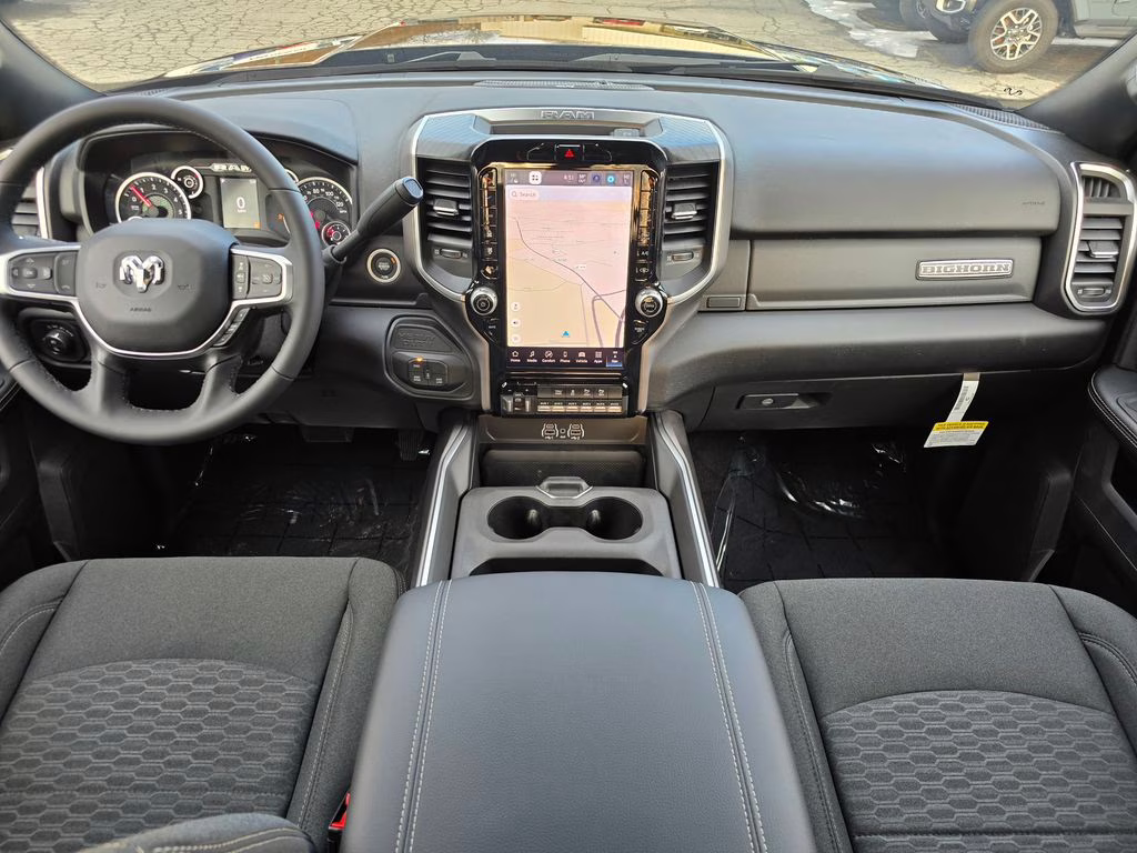 2026 Diamond Black Crystal Pearlcoat Ram 2500 Big Horn 4X4 Truck