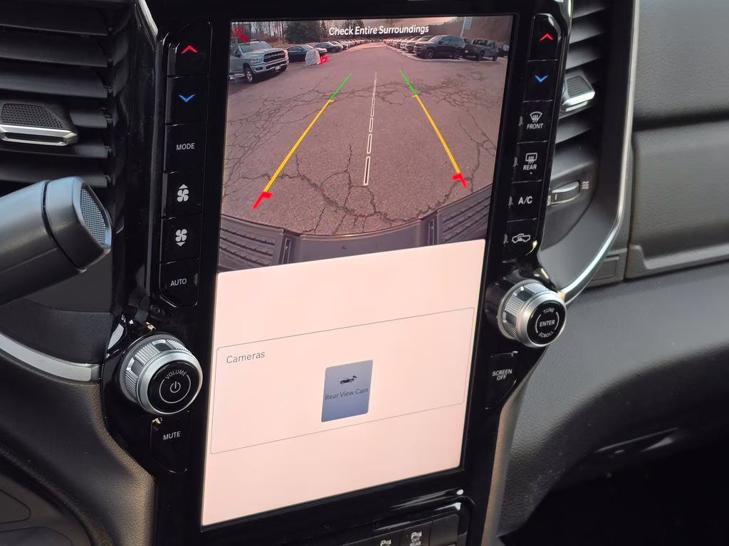 2026 Diamond Black Crystal Pearlcoat Ram 2500 Big Horn 4X4 Truck