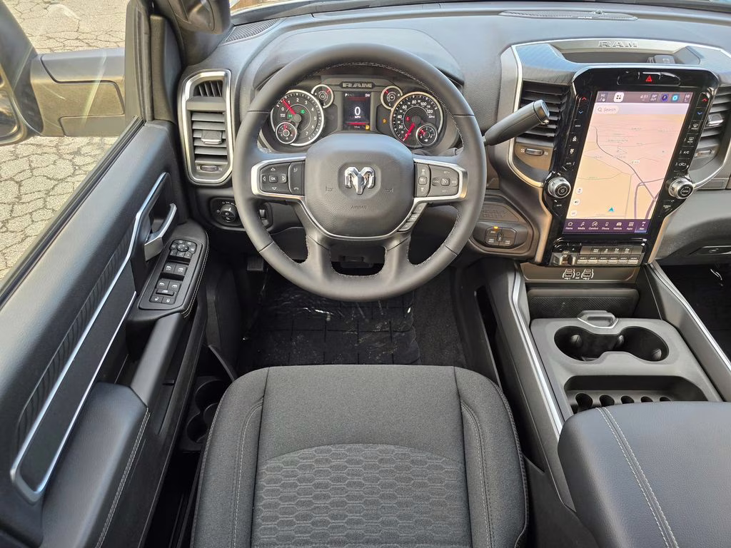 2026 Diamond Black Crystal Pearlcoat Ram 2500 Big Horn 4X4 Truck