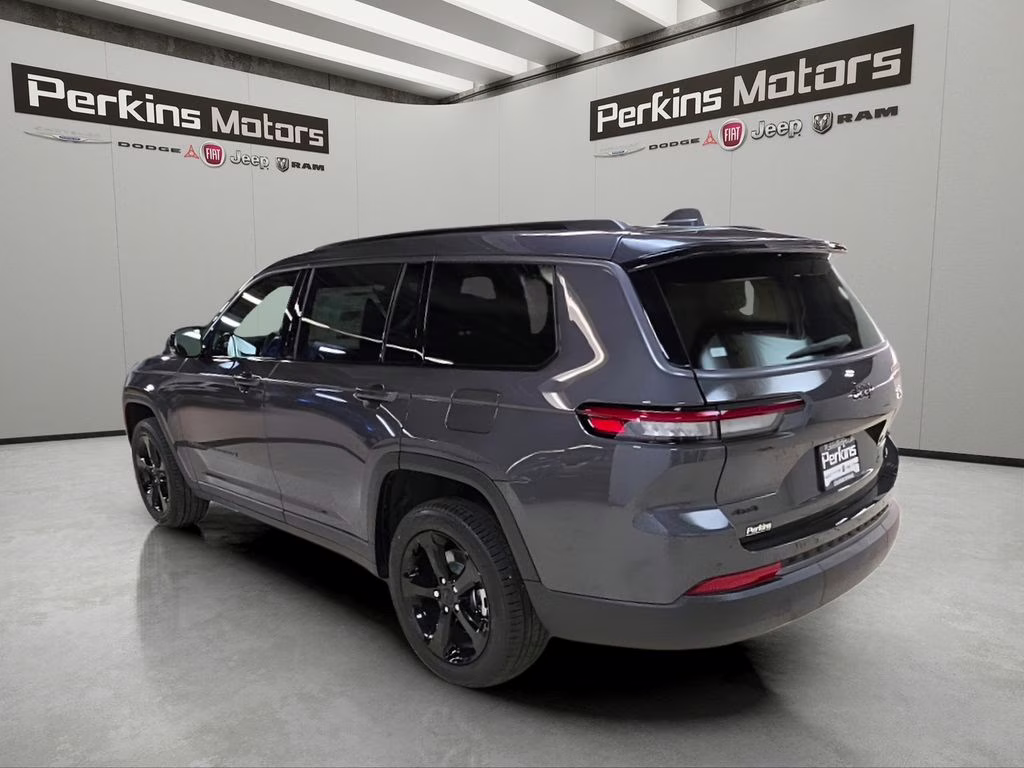 2026 Baltic Gray Metallic Clearcoat Jeep Grand Cherokee L Limited 4X4 SUV