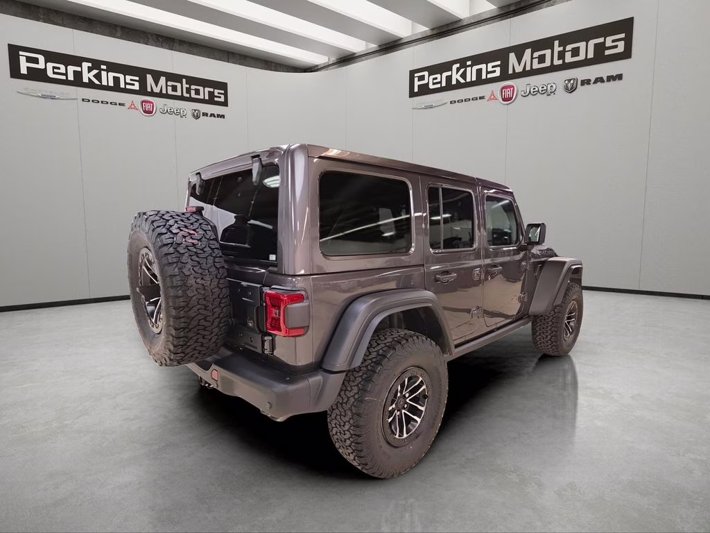 2026 Granite Crystal Metallic Clearcoat Jeep Wrangler Moab 392 4X4 SUV