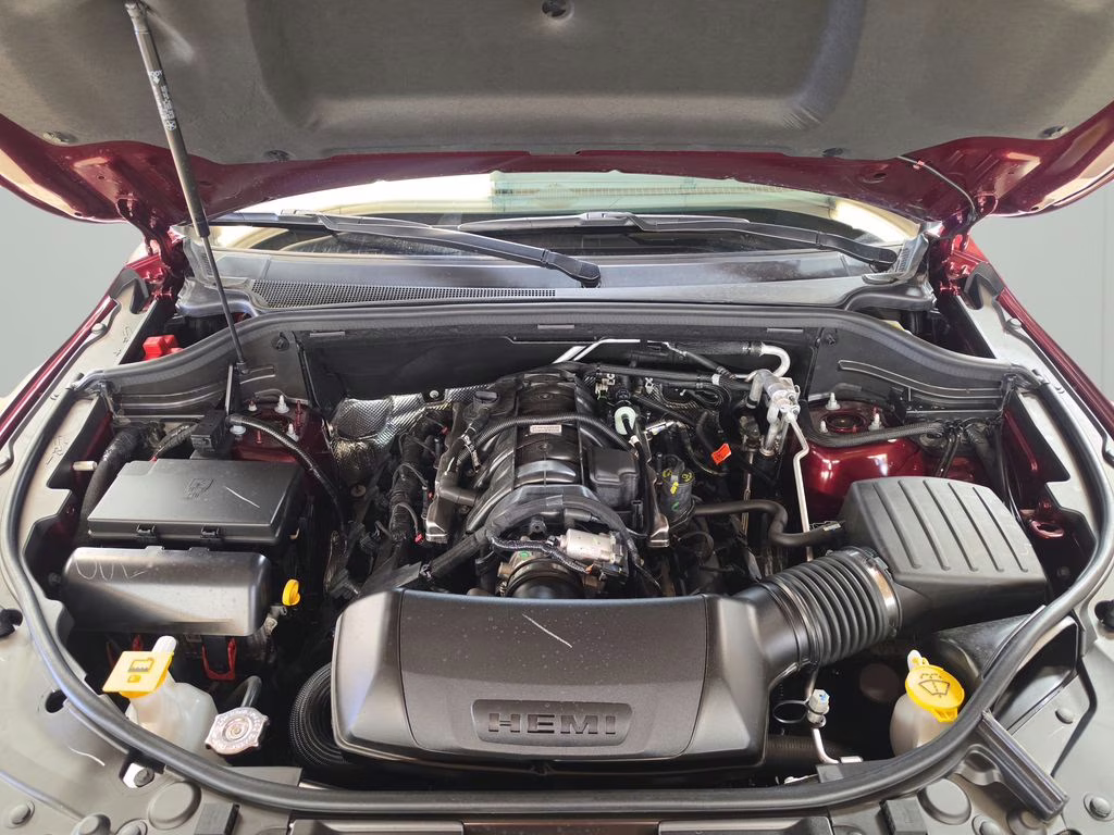 2026 Octane Red Pearlcoat Dodge Durango GT Plus HEMI V8 AWD SUV