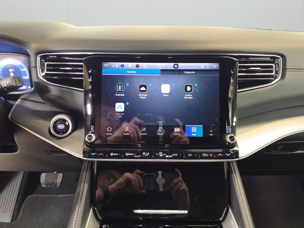 2026 Bright White Clearcoat Jeep Grand Wagoneer Grand Wagoneer 4X4 SUV