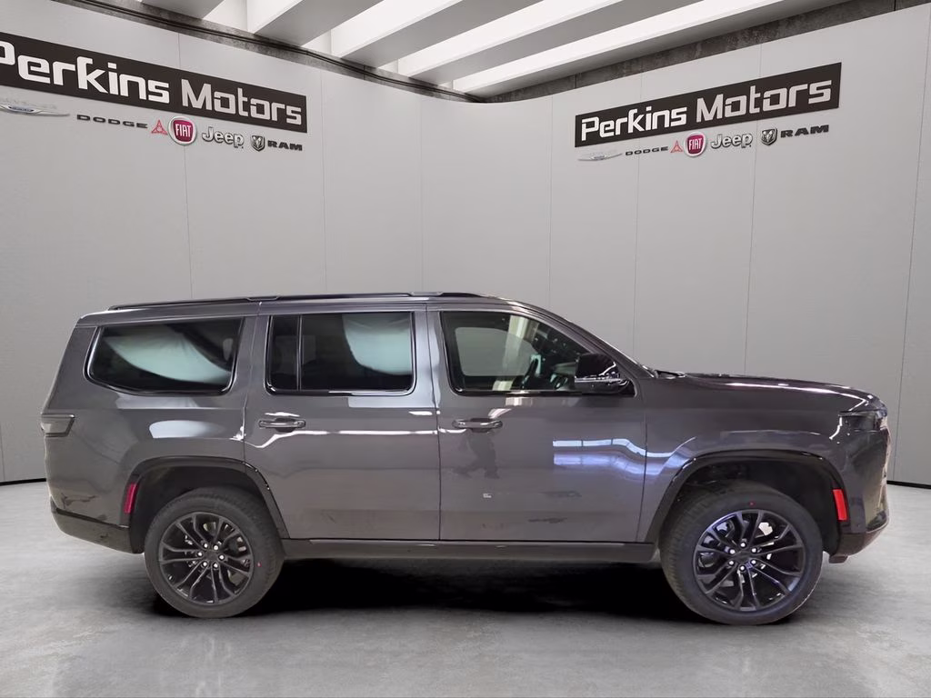 2026 Baltic Gray Metallic Clearcoat Jeep Grand Wagoneer Summit Obsidian 4X4 SUV