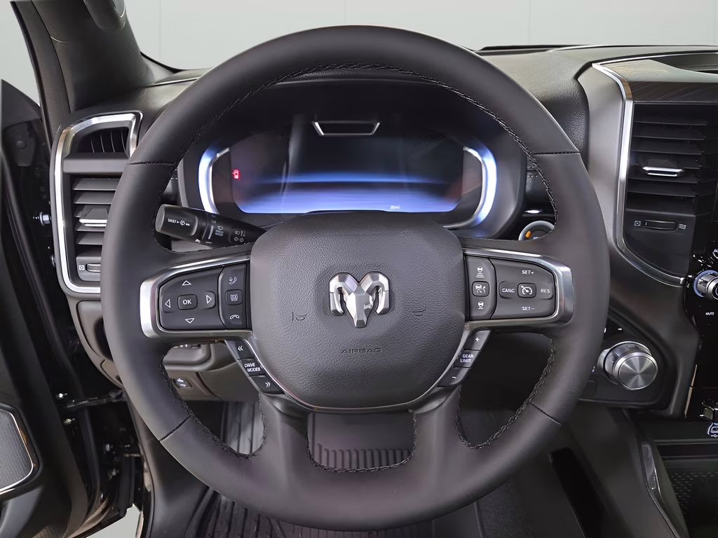 2026 Diamond Black Crystal Pearlcoat Ram 1500 Laramie 4X4 Truck