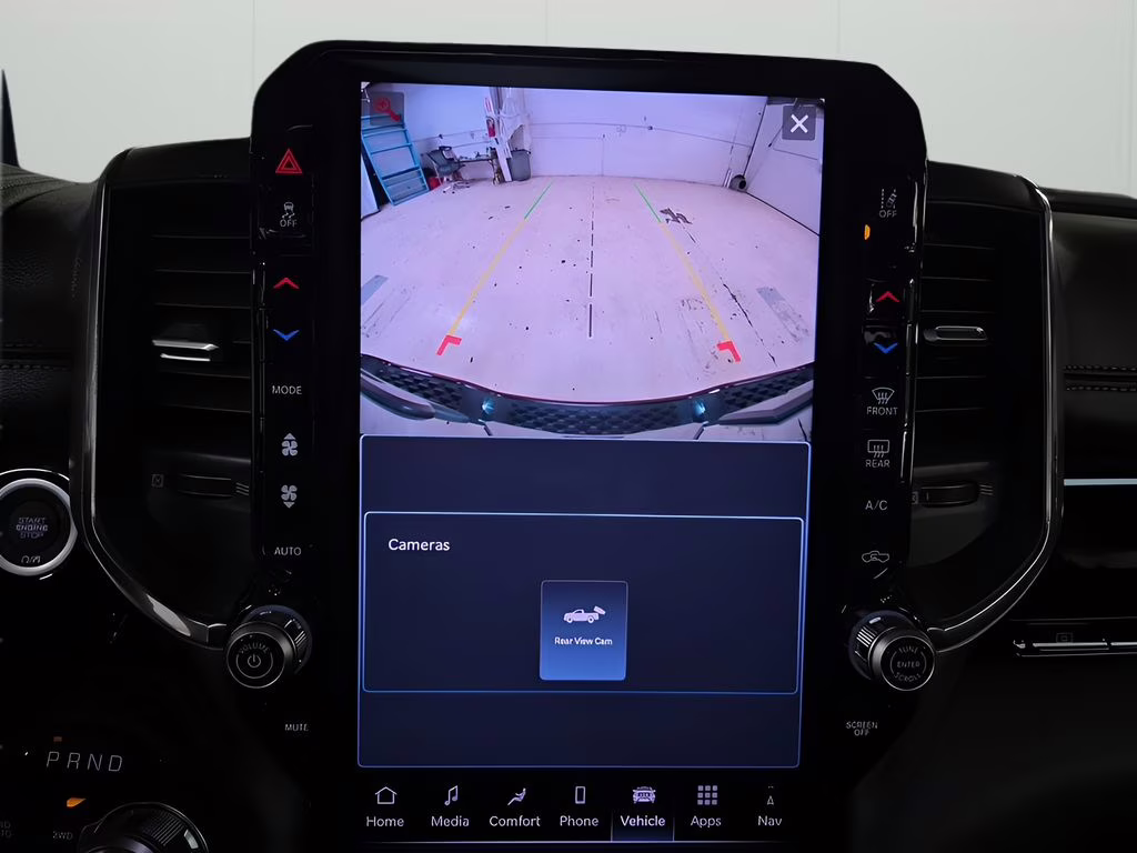 2026 Diamond Black Crystal Pearlcoat Ram 1500 Laramie 4X4 Truck