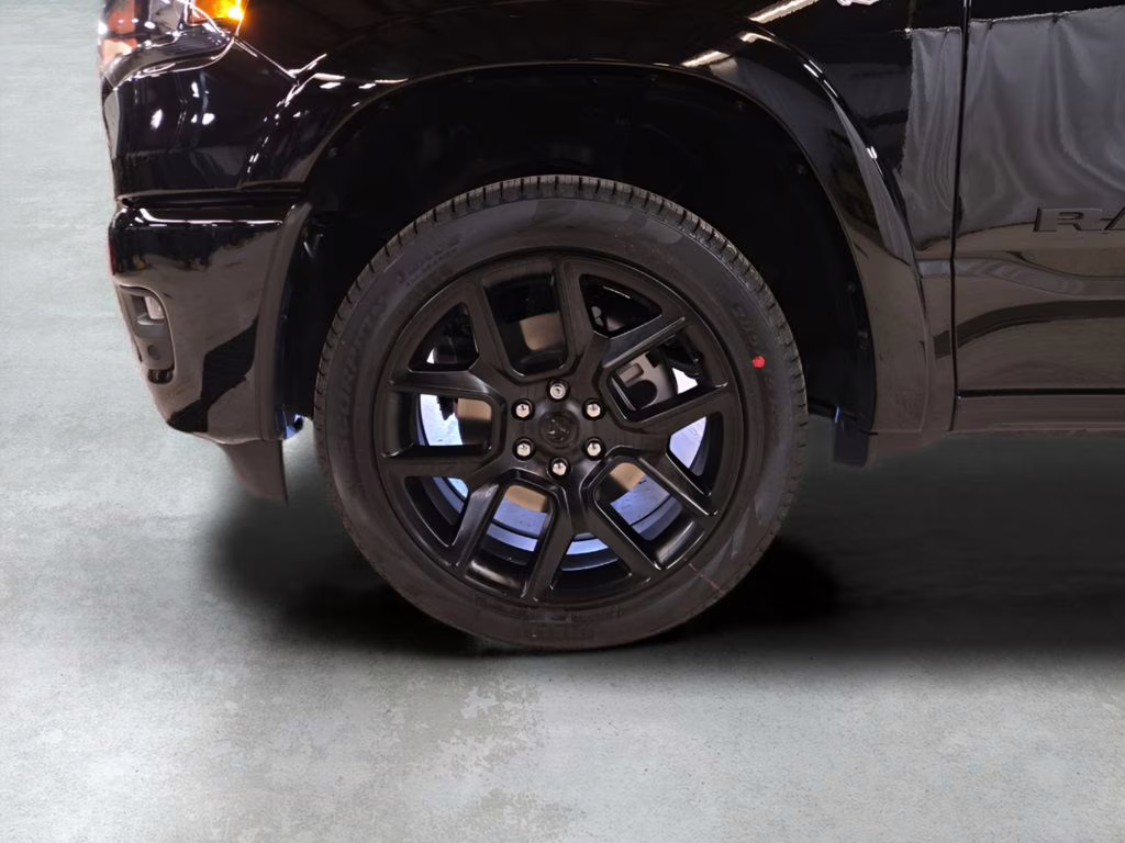 2026 Diamond Black Crystal Pearlcoat Ram 1500 Laramie 4X4 Truck