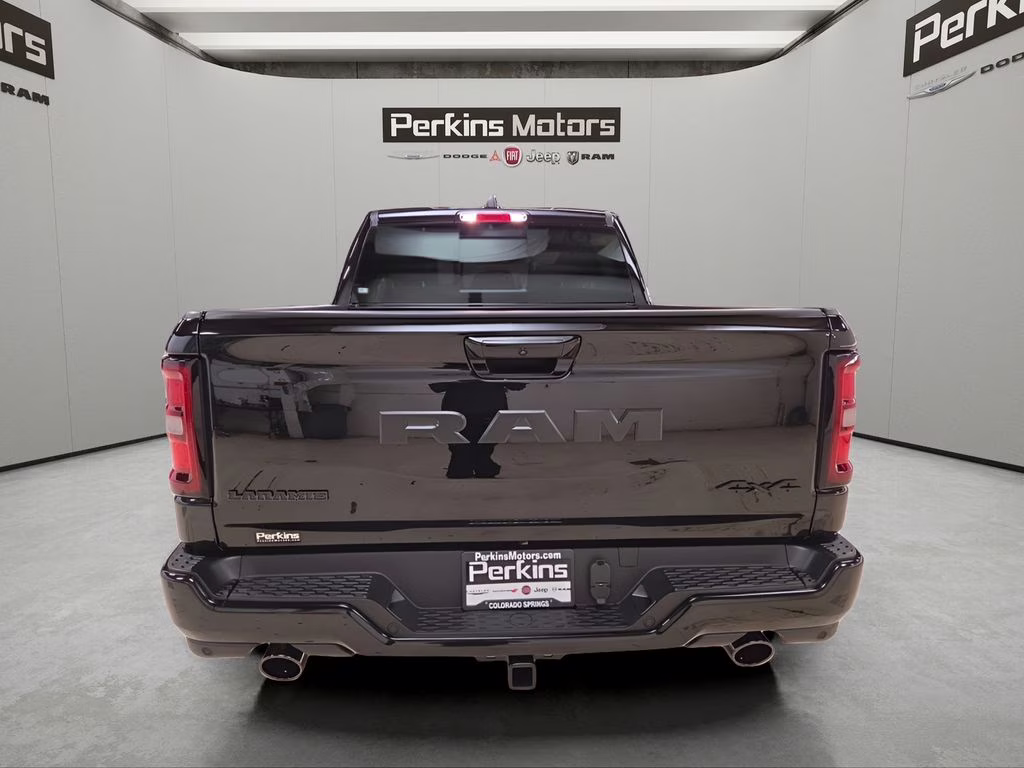 2026 Diamond Black Crystal Pearlcoat Ram 1500 Laramie 4X4 Truck