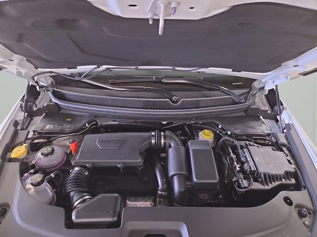 2026 Bright White Clearcoat Jeep Cherokee Limited 4X4 SUV