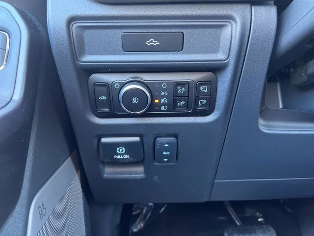 2026 Avalanche Ford F-150 Lariat 4X4 Truck