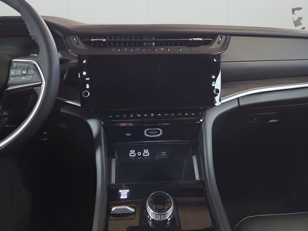 2026 Bright White Clearcoat Jeep Grand Cherokee L Limited 4X4 SUV