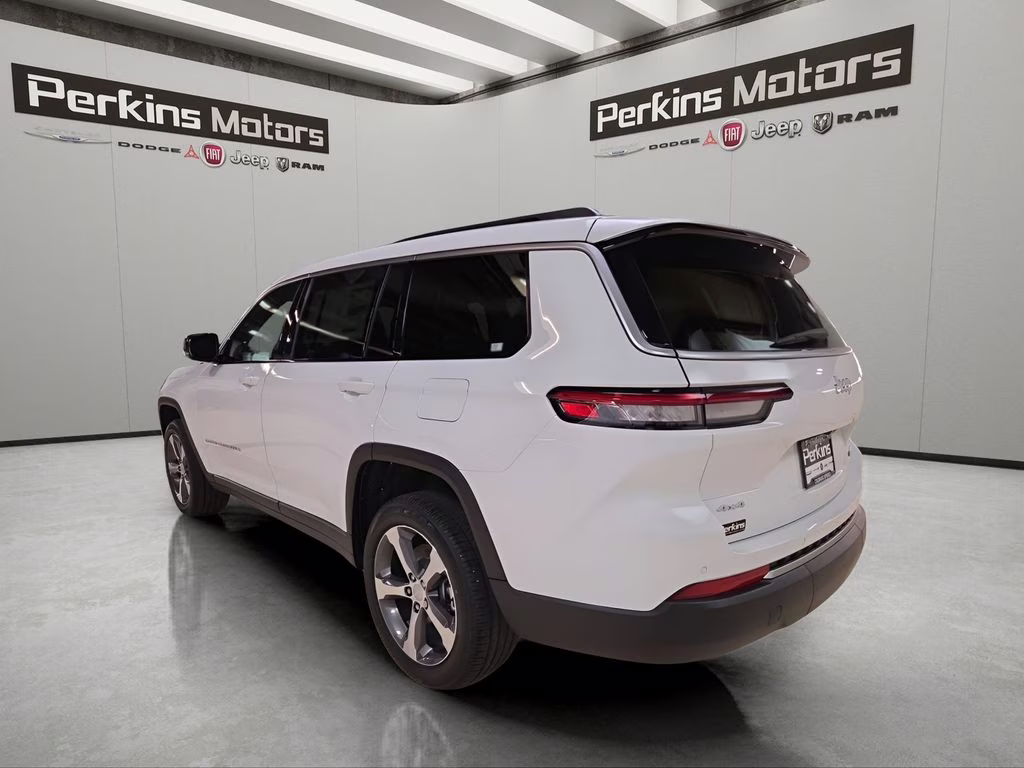 2026 Bright White Clearcoat Jeep Grand Cherokee L Limited 4X4 SUV