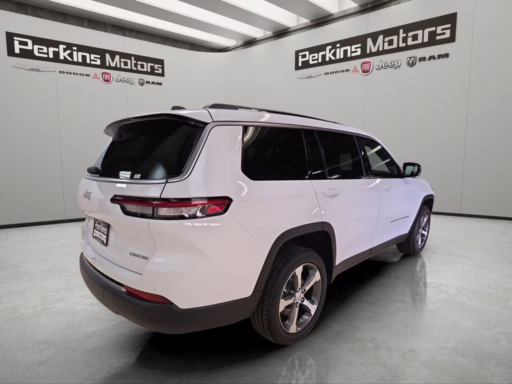 2026 Bright White Clearcoat Jeep Grand Cherokee L Limited 4X4 SUV