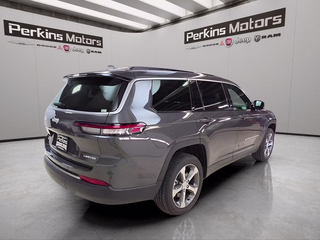 2026 Baltic Gray Metallic Clearcoat Jeep Grand Cherokee L Limited 4X4 SUV