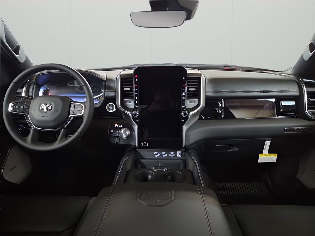 2026 Diamond Black Crystal Pearlcoat Ram 1500 Laramie 4X4 Truck