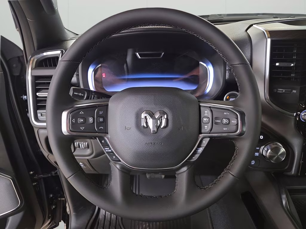 2026 Diamond Black Crystal Pearlcoat Ram 1500 Laramie 4X4 Truck