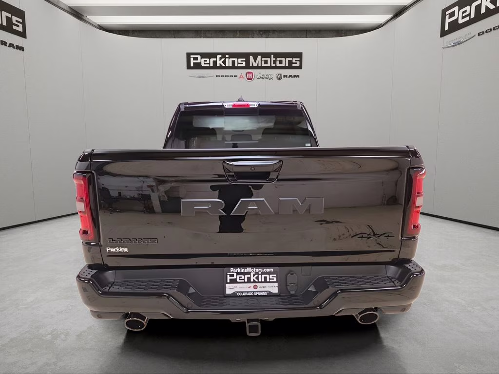 2026 Diamond Black Crystal Pearlcoat Ram 1500 Laramie 4X4 Truck