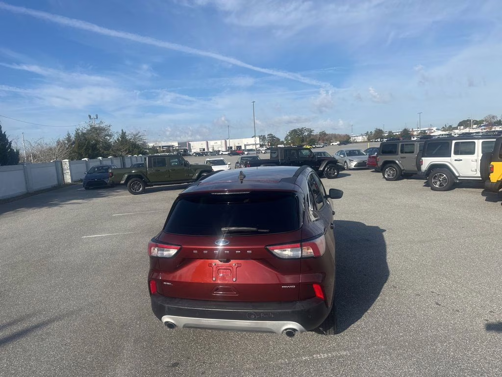 2021 Maroon Ford Escape SEL AWD SUV