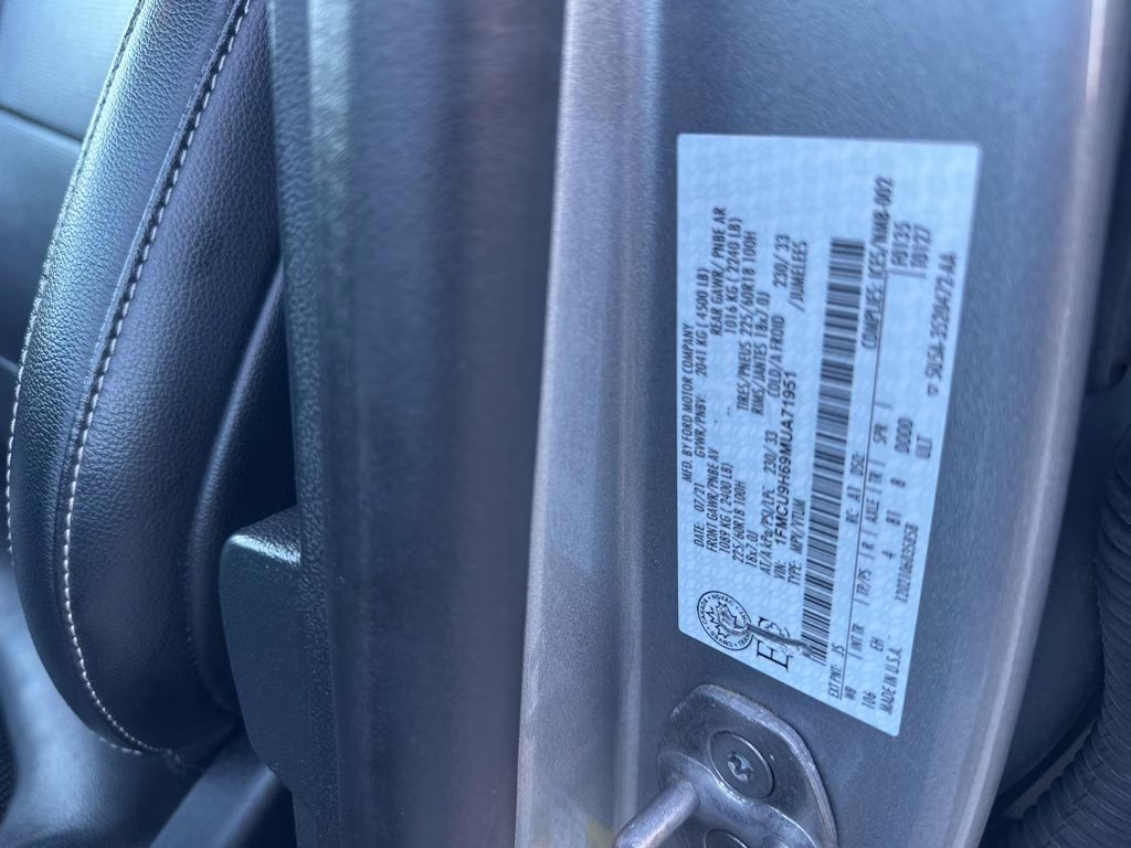 2021 Gray Ford Escape SEL AWD SUV