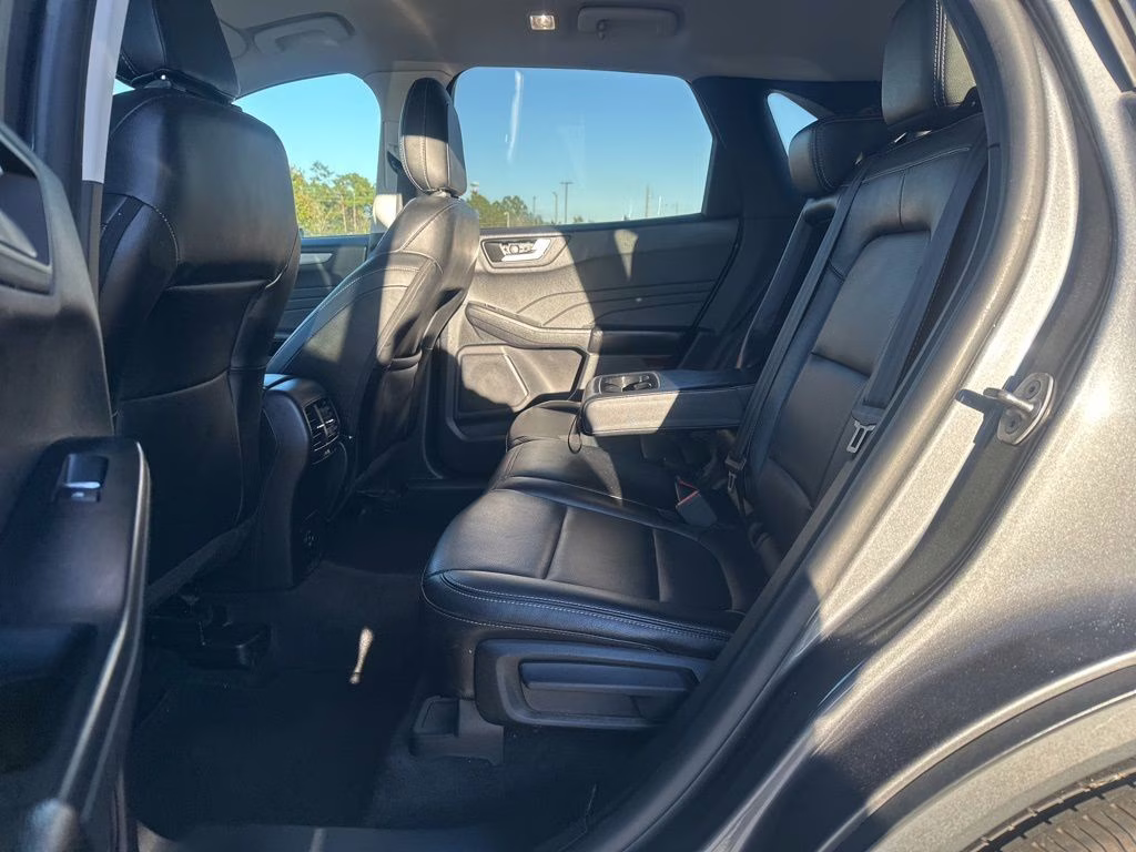 2022 Gray Ford Escape SEL AWD SUV