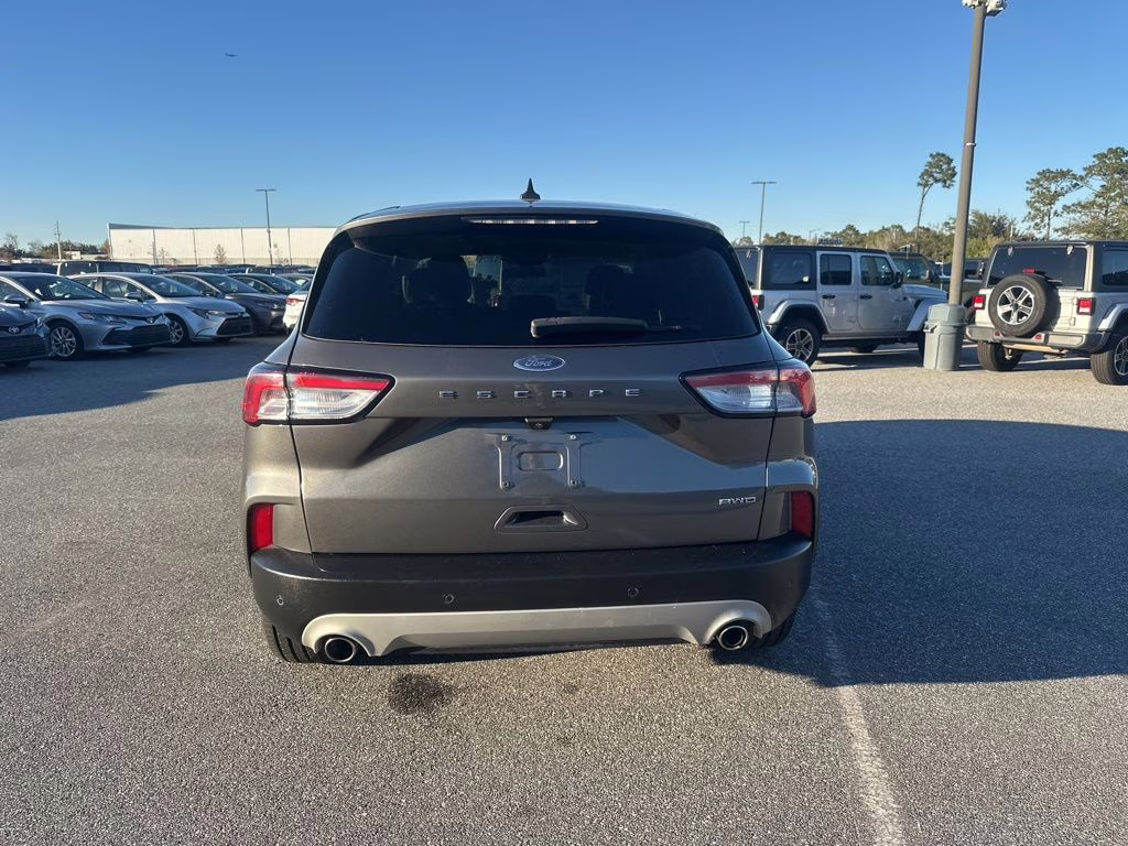 2022 Gray Ford Escape SEL AWD SUV