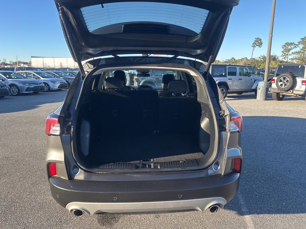2022 Gray Ford Escape SEL AWD SUV