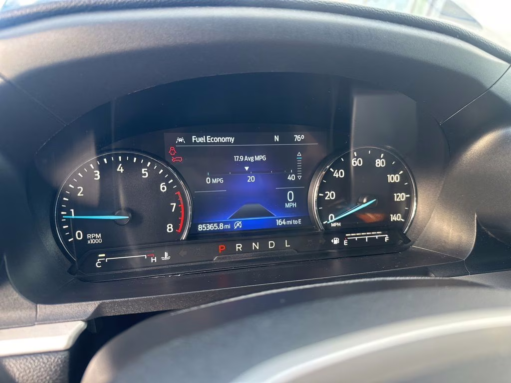 2021 Black Ford Explorer XLT 4X4 SUV