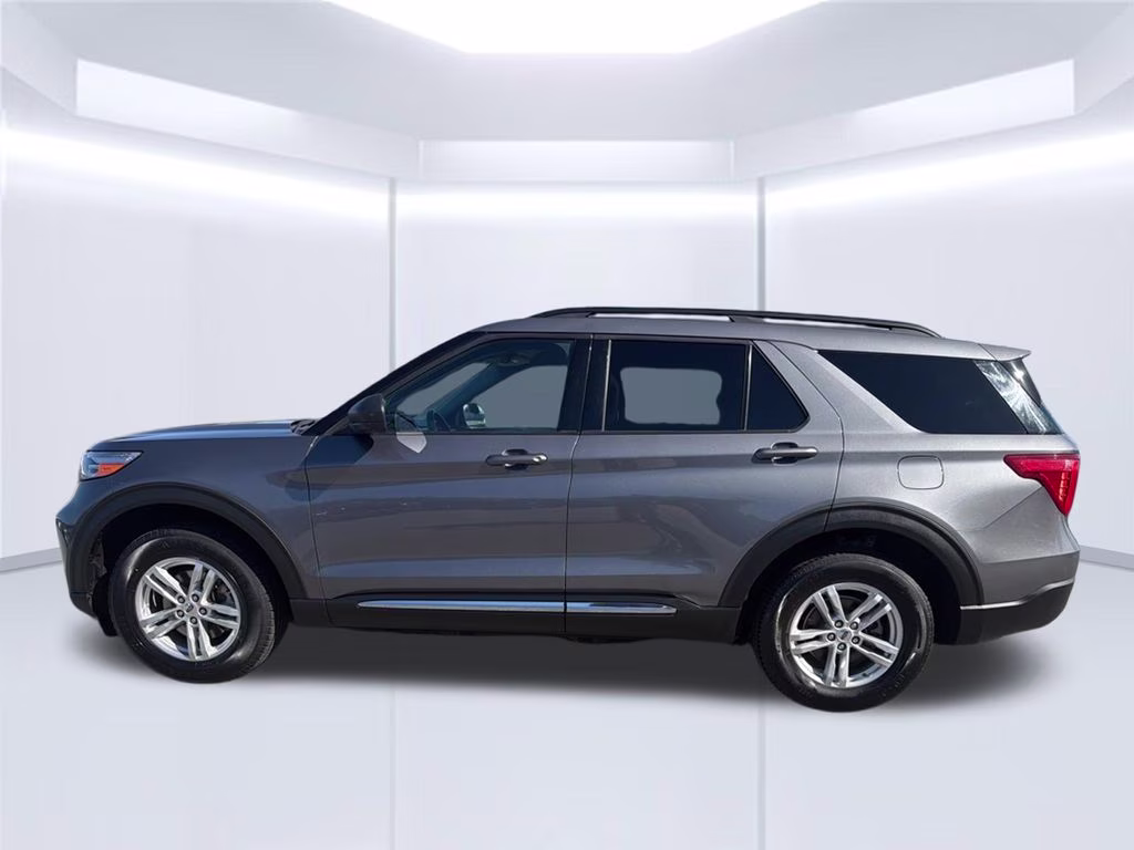 2021 Carbonized Gray Metallic Ford Explorer XLT 4X4 SUV