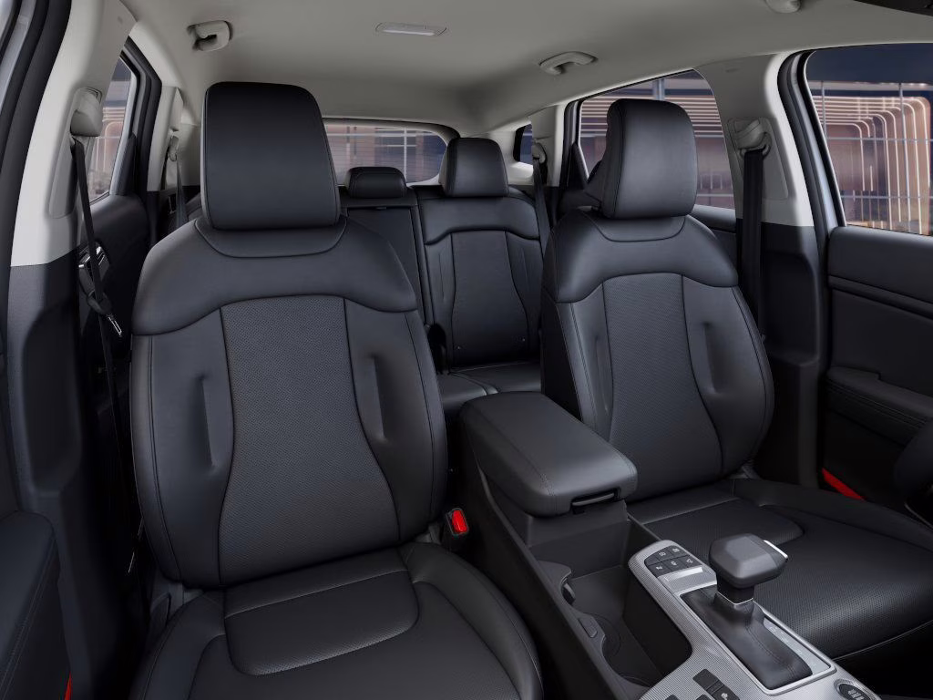 2026 Glacial White Pearl Kia Sportage EX FWD SUV