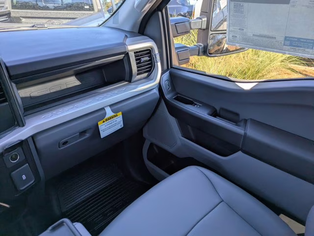 2026 Black Metallic Ford Super Duty F-250 SRW XL 4X4 Truck