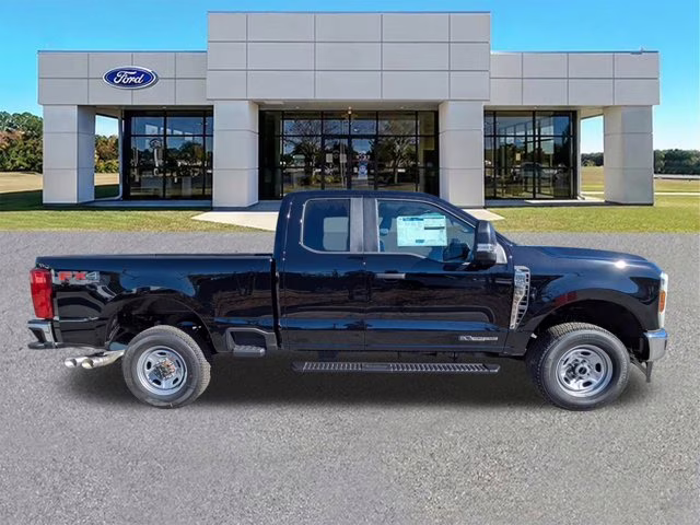2026 Black Metallic Ford Super Duty F-250 SRW XL 4X4 Truck