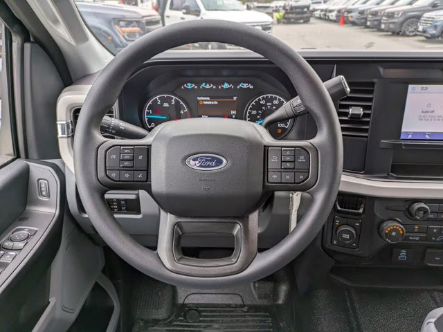 2026 Oxford White Ford Super Duty F-250 SRW XL 4X4 Truck