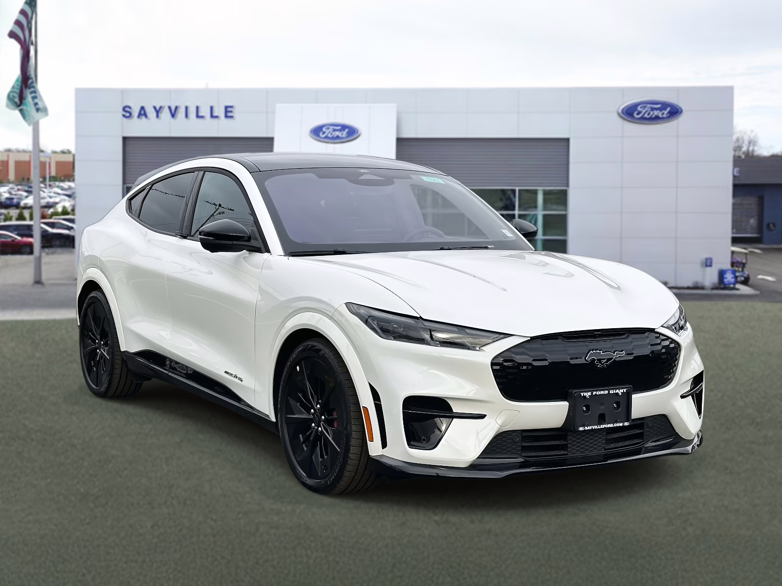 2025 Star White Metallic Tri-Coat Ford Mustang Mach-E GT AWD AWD SUV