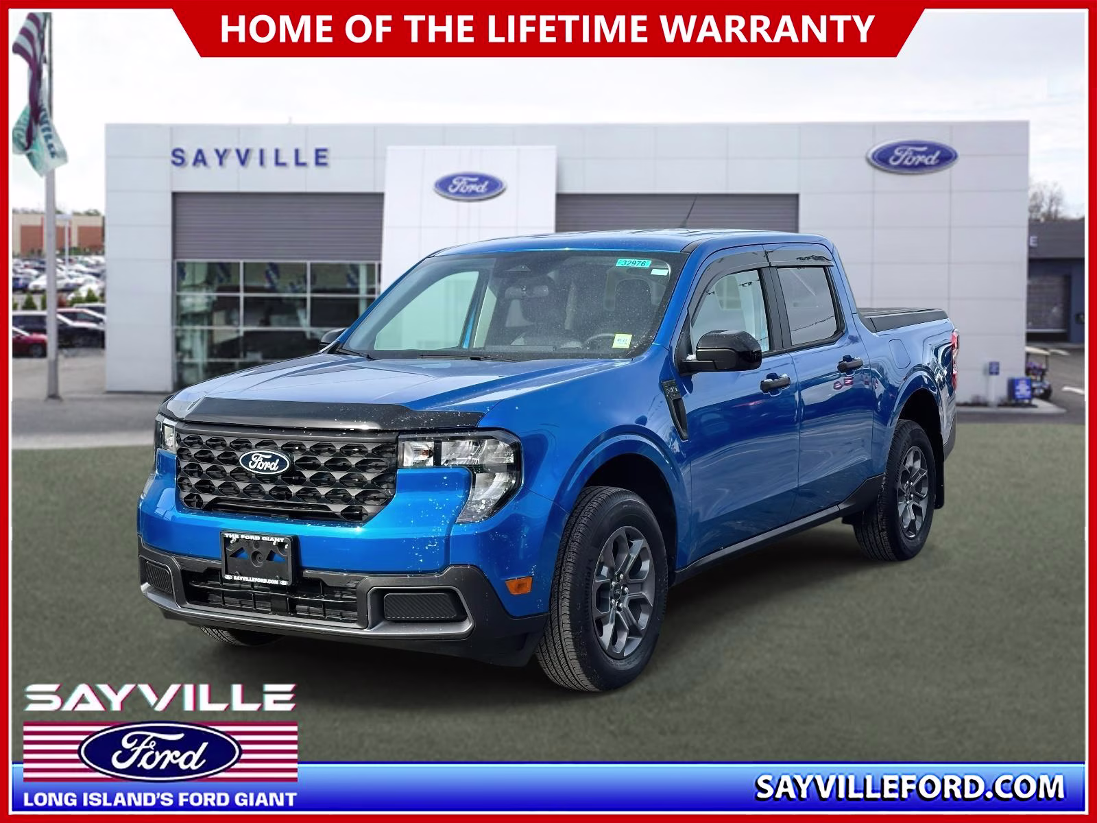 2025 Velocity Blue Ford Maverick XLT AWD SuperCrew AWD Truck