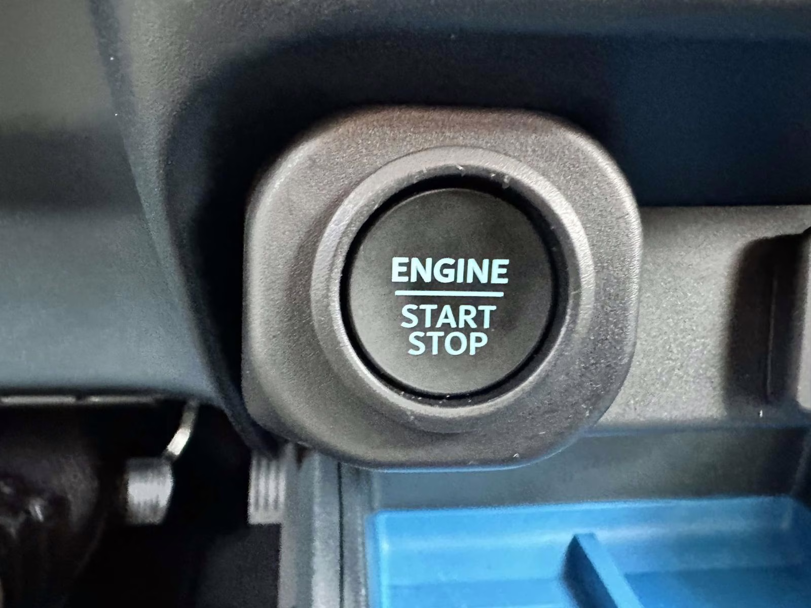 2025 Velocity Blue Ford Maverick XLT AWD SuperCrew AWD Truck