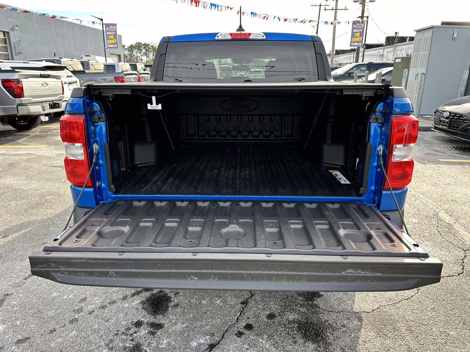 2025 Velocity Blue Ford Maverick XLT AWD SuperCrew AWD Truck