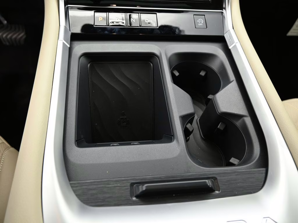 2026 Aspen White Tricoat Nissan Armada Platinum RWD SUV