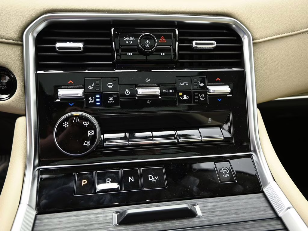 2026 Aspen White Tricoat Nissan Armada Platinum RWD SUV