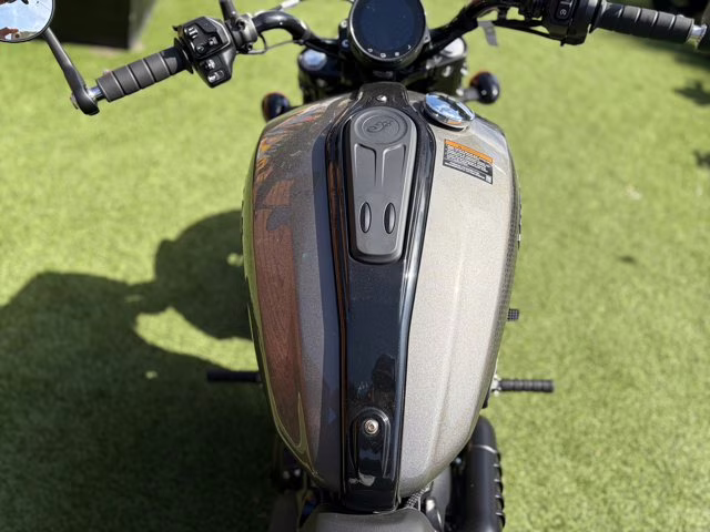 2026 HEAVY METAL Indian SCOUT BOBBER LTD TECH