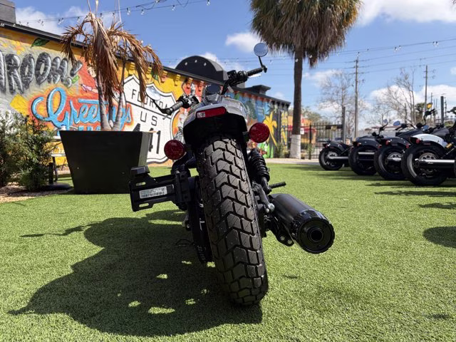 2026 HEAVY METAL Indian SCOUT BOBBER LTD TECH