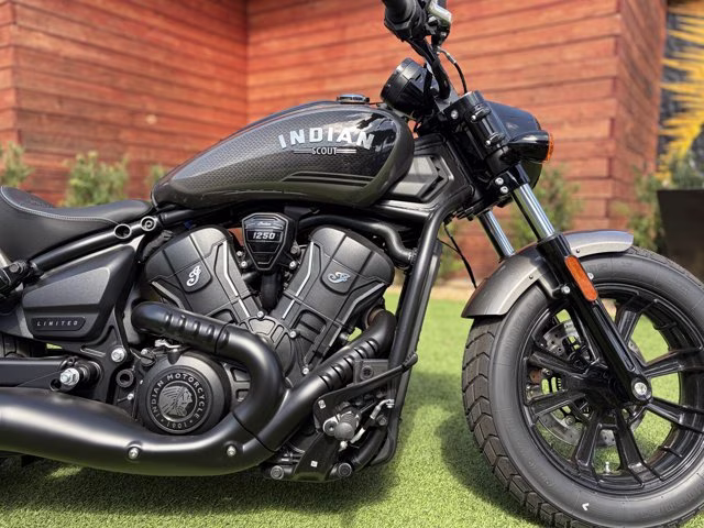 2026 HEAVY METAL Indian SCOUT BOBBER LTD TECH