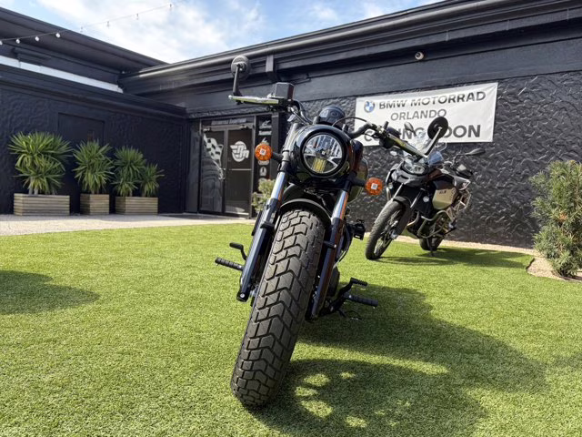 2026 HEAVY METAL Indian SCOUT BOBBER LTD TECH