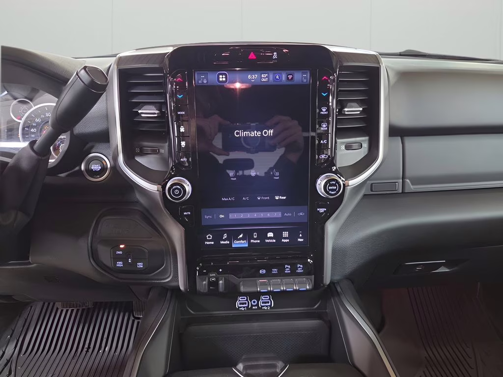 2026 Molten Red Pearlcoat Ram 3500 Big Horn 4X4 Truck