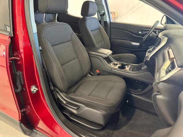 2023 Volcanic Red Tintcoat GMC Acadia SLE AWD SUV